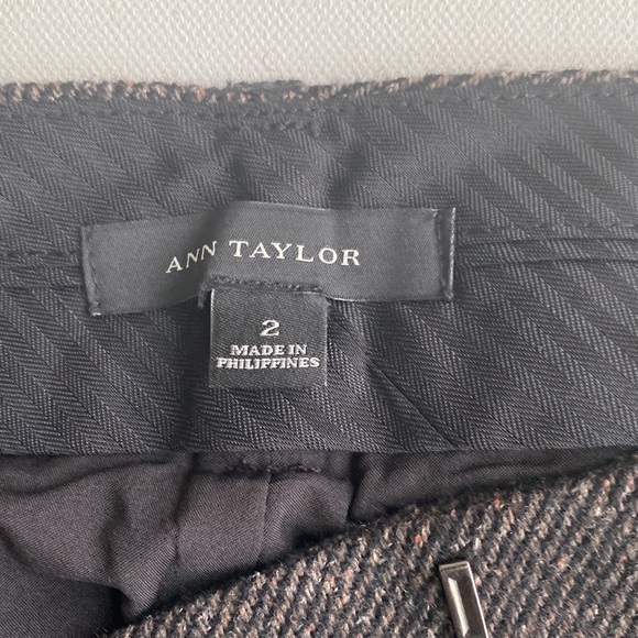 Ann Taylor Dress Pants, Size 2 - Picture 2 of 12
